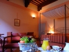 amazing-hotel-room-san-gimignano-tuscany